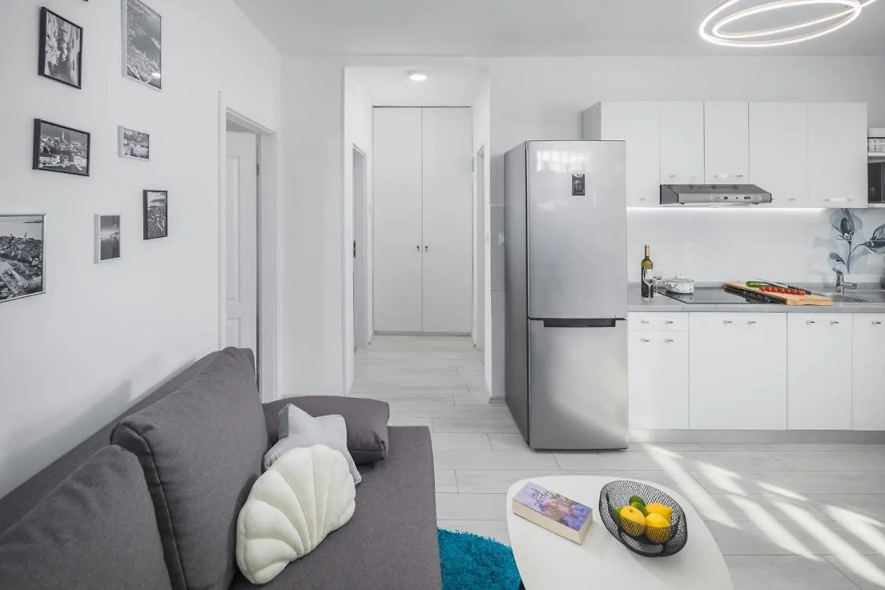 Apartment Sea Pearl Porec
