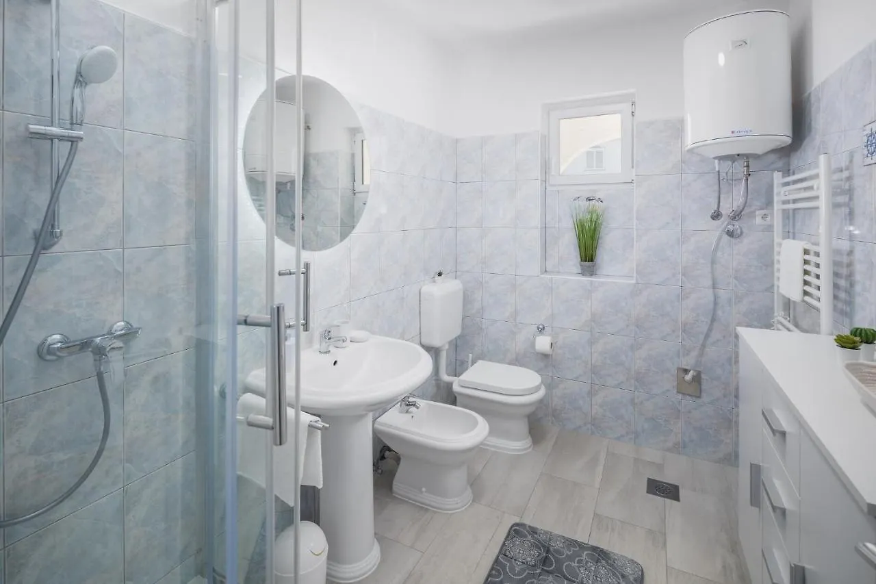 Apartment Sea Pearl Porec Croatia