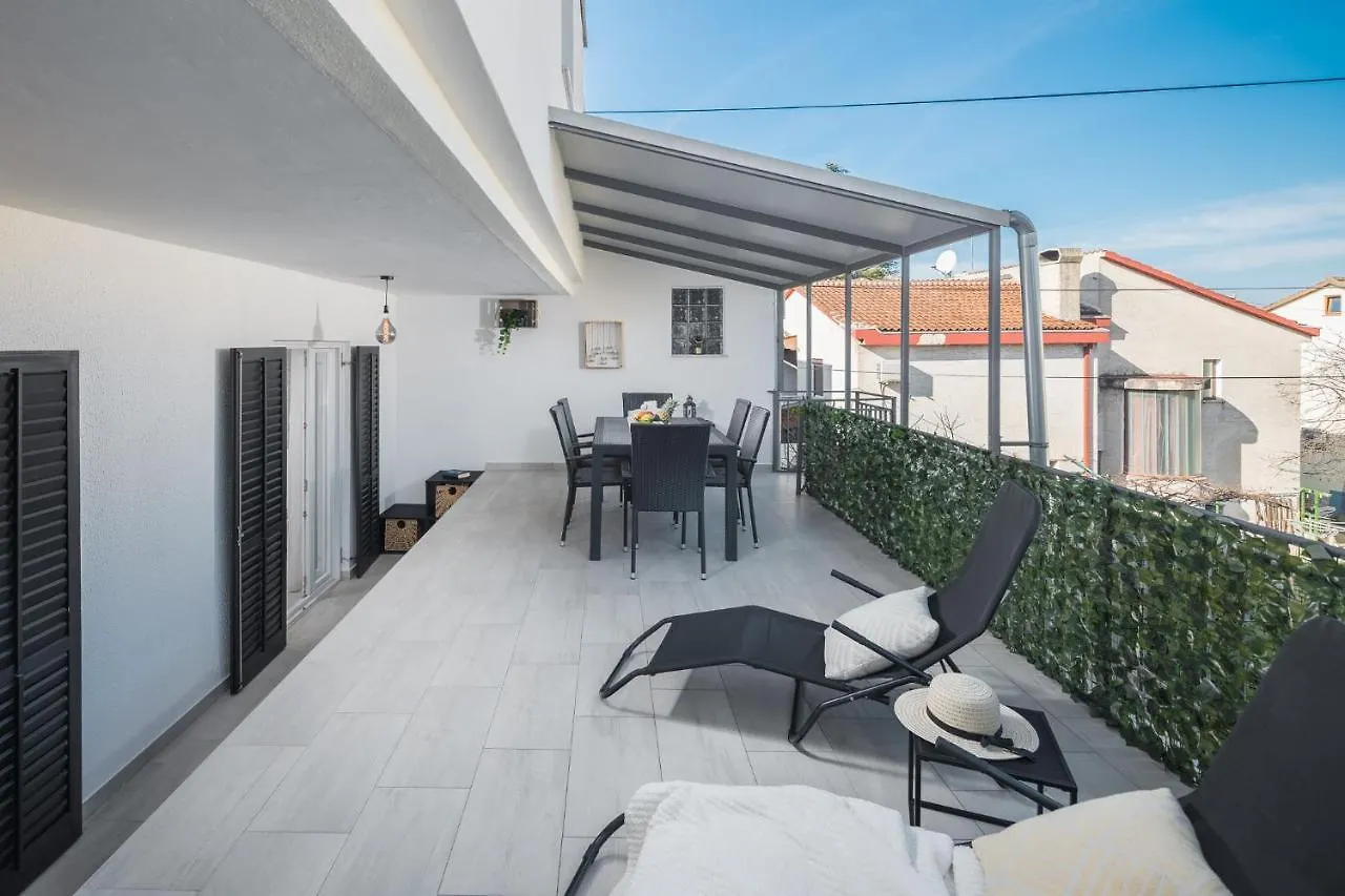 Apartment Sea Pearl Porec 0*,  Croatia